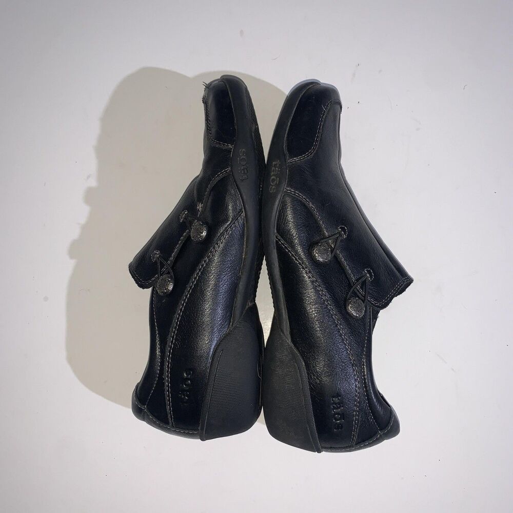 Taos Encore Shoes Womens 8.5 Black Leather Button Detail Slip On Comfort Casual - Picture 9 of 10